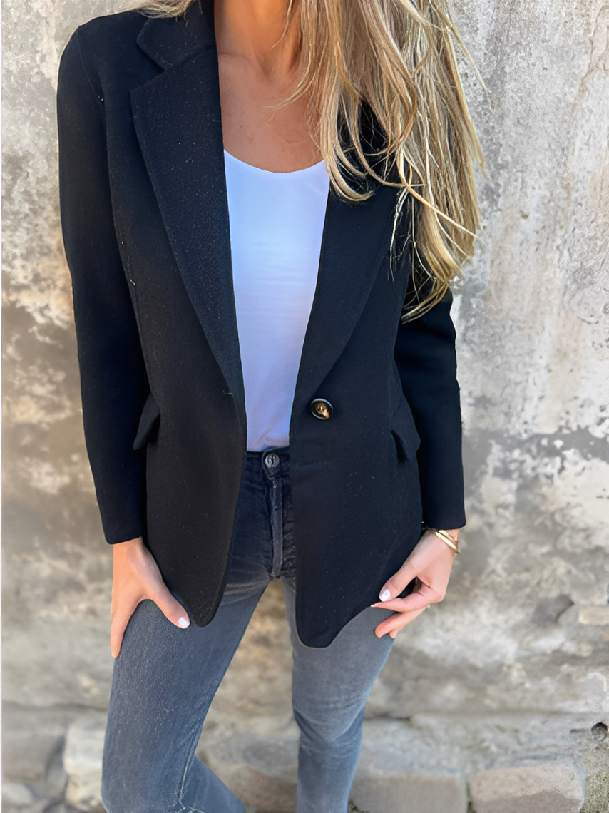 Blazer élégant en laine pour femme au design moderne