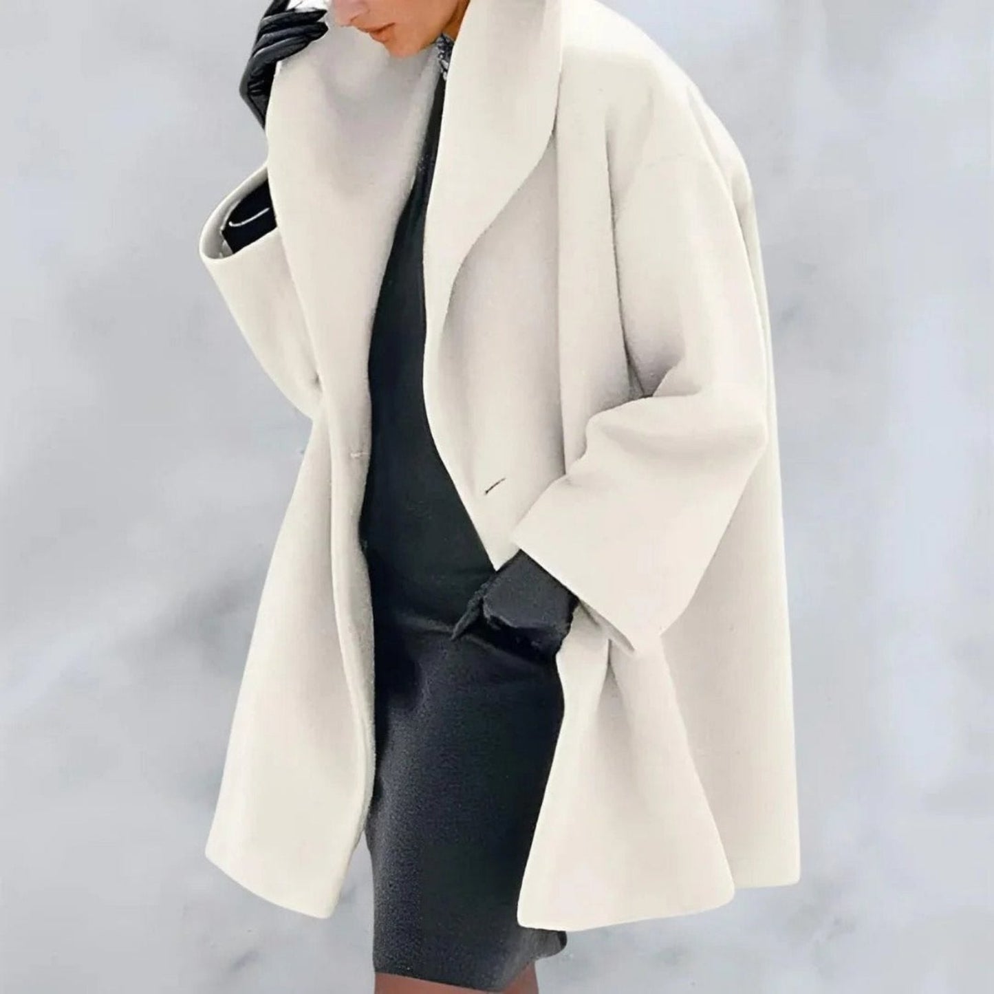 Manteau long élégant d'hiver pour femme avec fermeture boutonnée