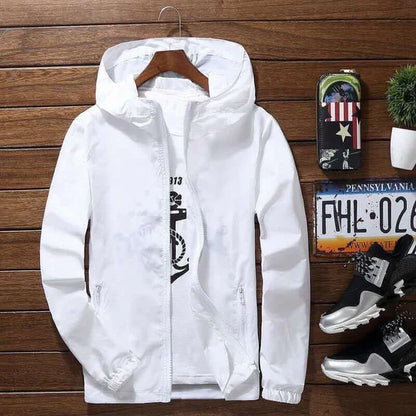 Veste élégante pour homme avec capuche