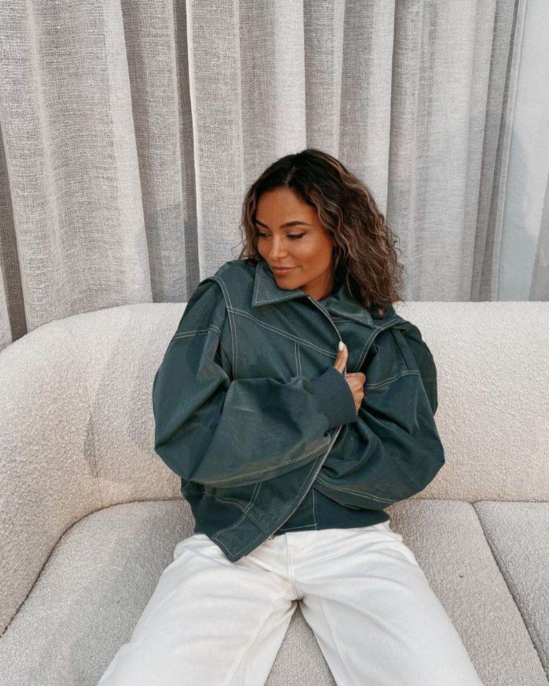 Blouson bombardier en cuir élégant noir pour femme