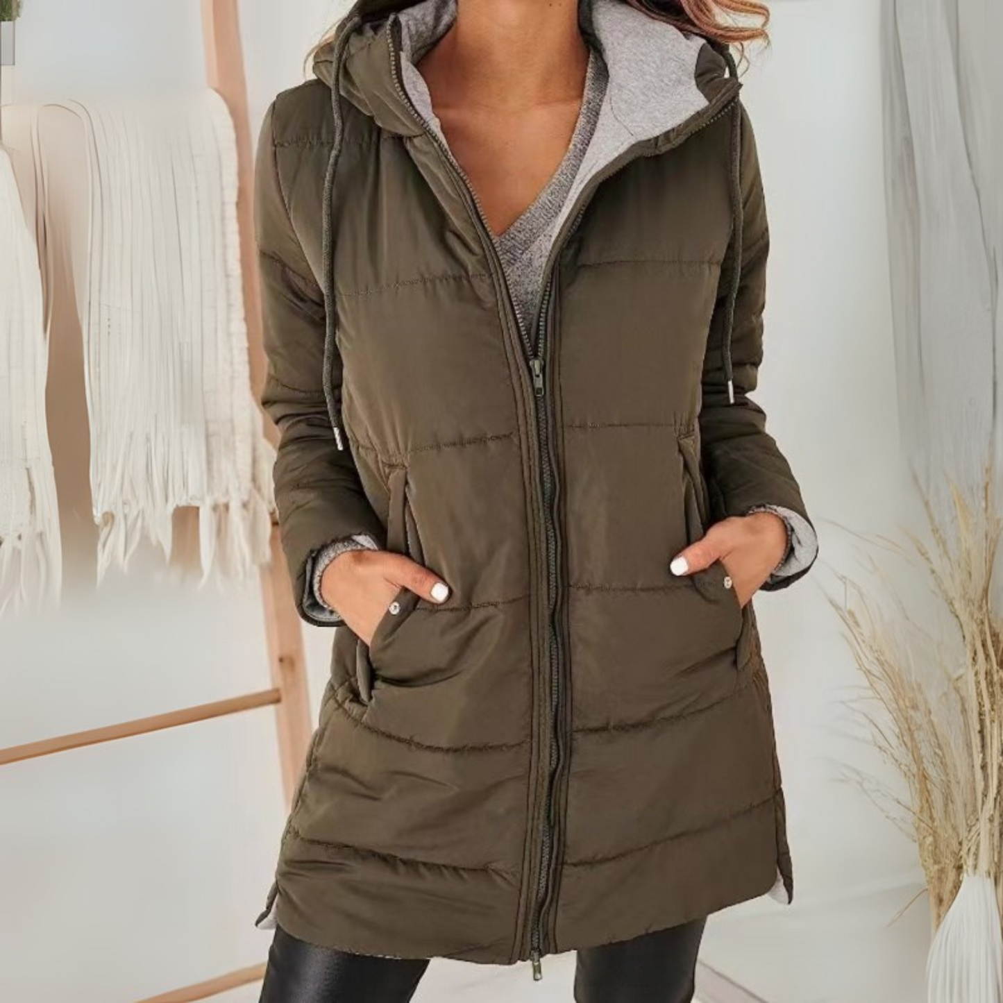 Veste d'hiver légère à capuche