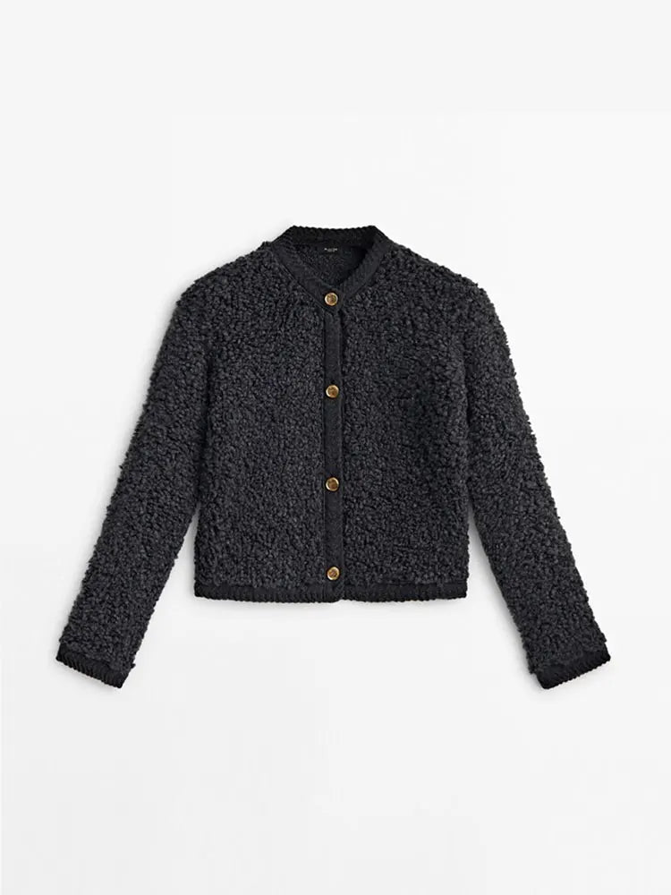 Veste d'automne femme élégante et stylée