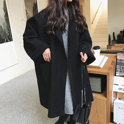 Manteau en laine oversize avec poches et coupe confortable
