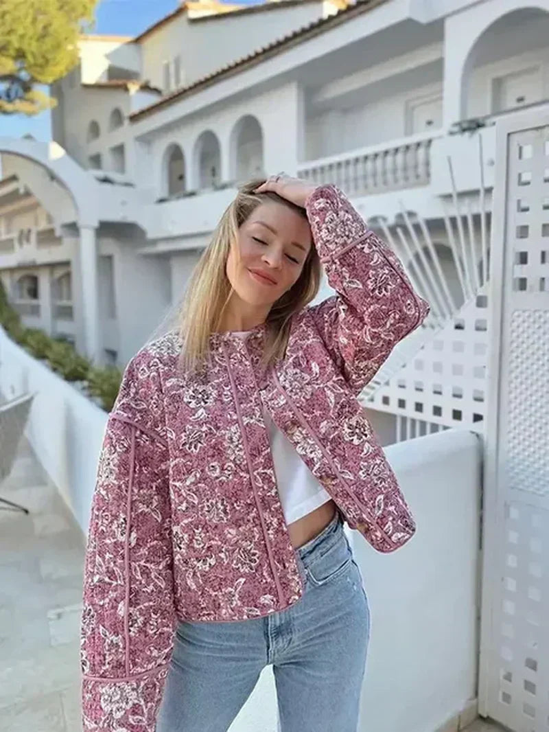 Tendances élégantes de la mode hivernale féminine