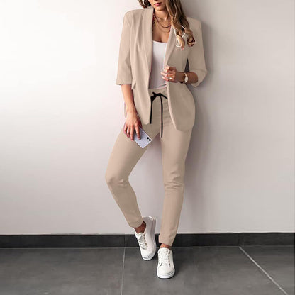 Élégant ensemble deux pièces pour femme, blazer et pantalon