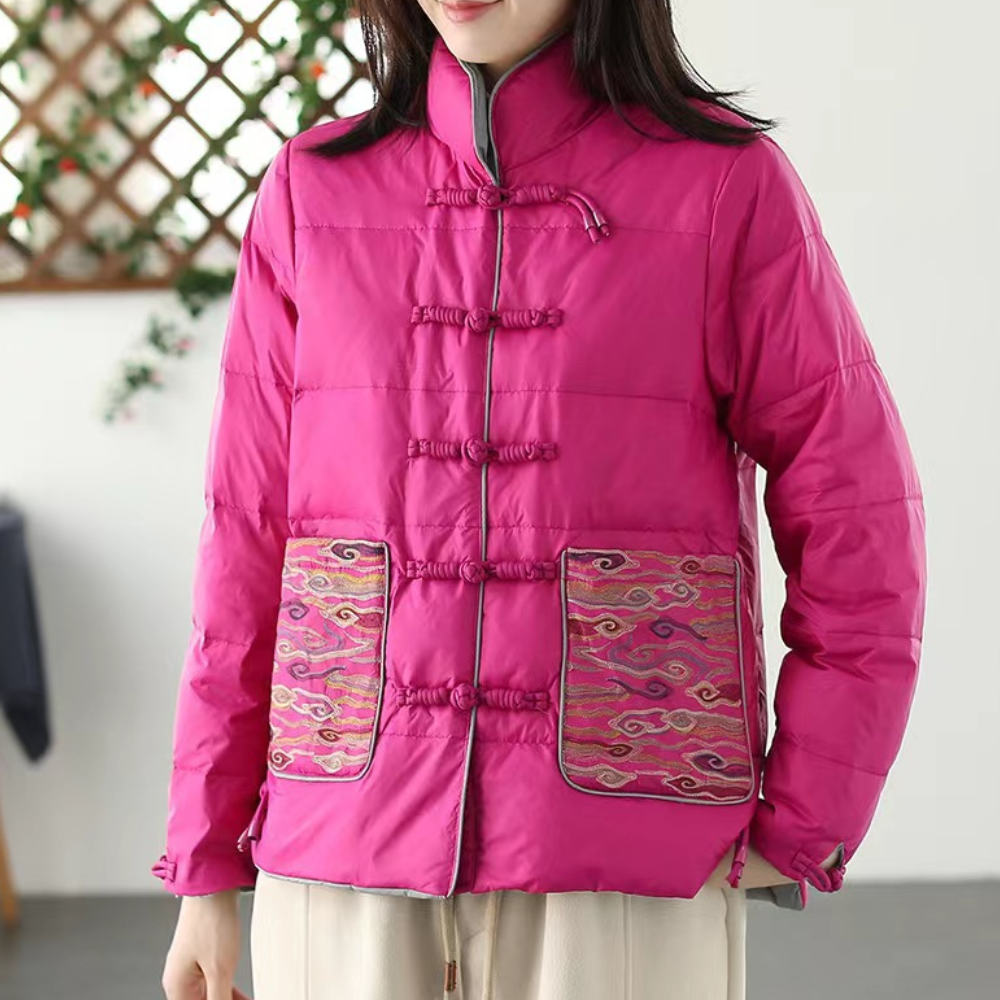 Élégante veste d'hiver pour femmes, design classique