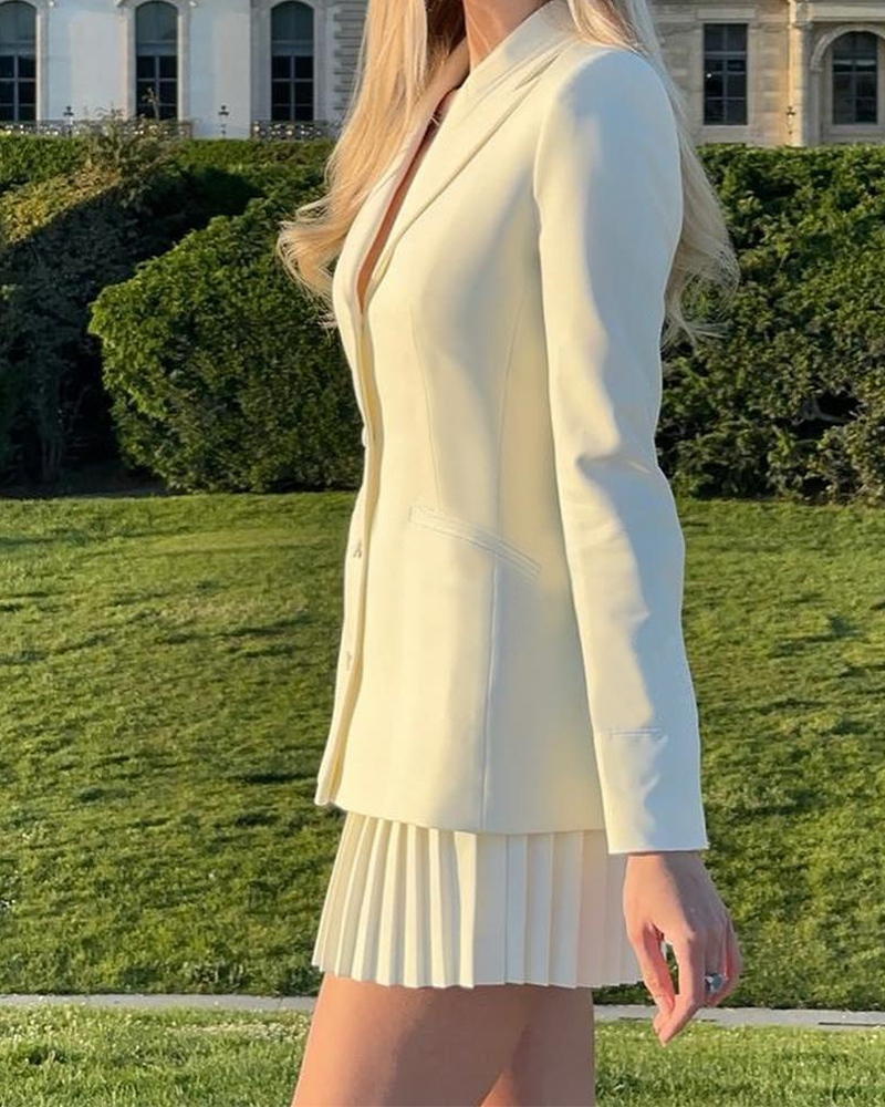 Chic Anzugkleid Frauen Kurz Plissee Design - IdealeKleiden