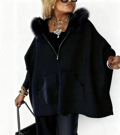 Veste à capuche élégante avec bordure en fourrure