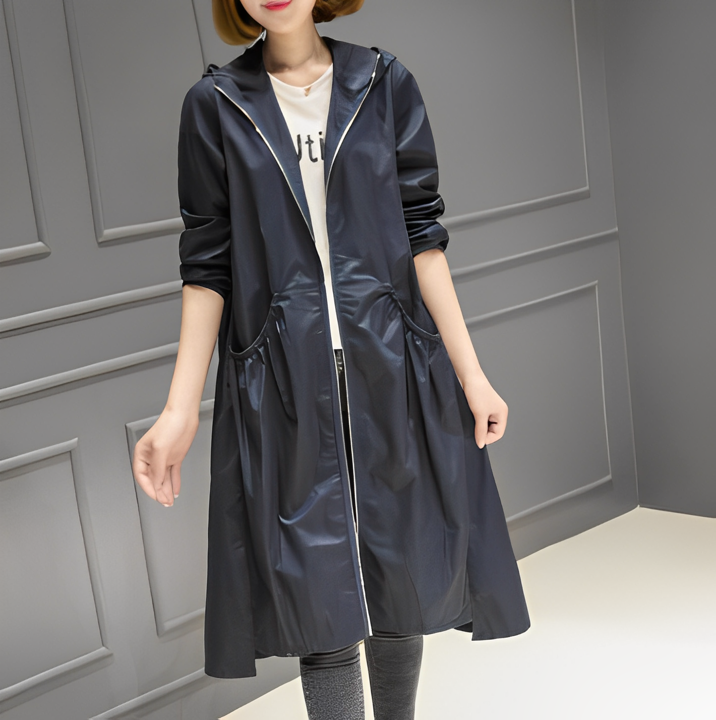 Imperméable femme élégant à capuche