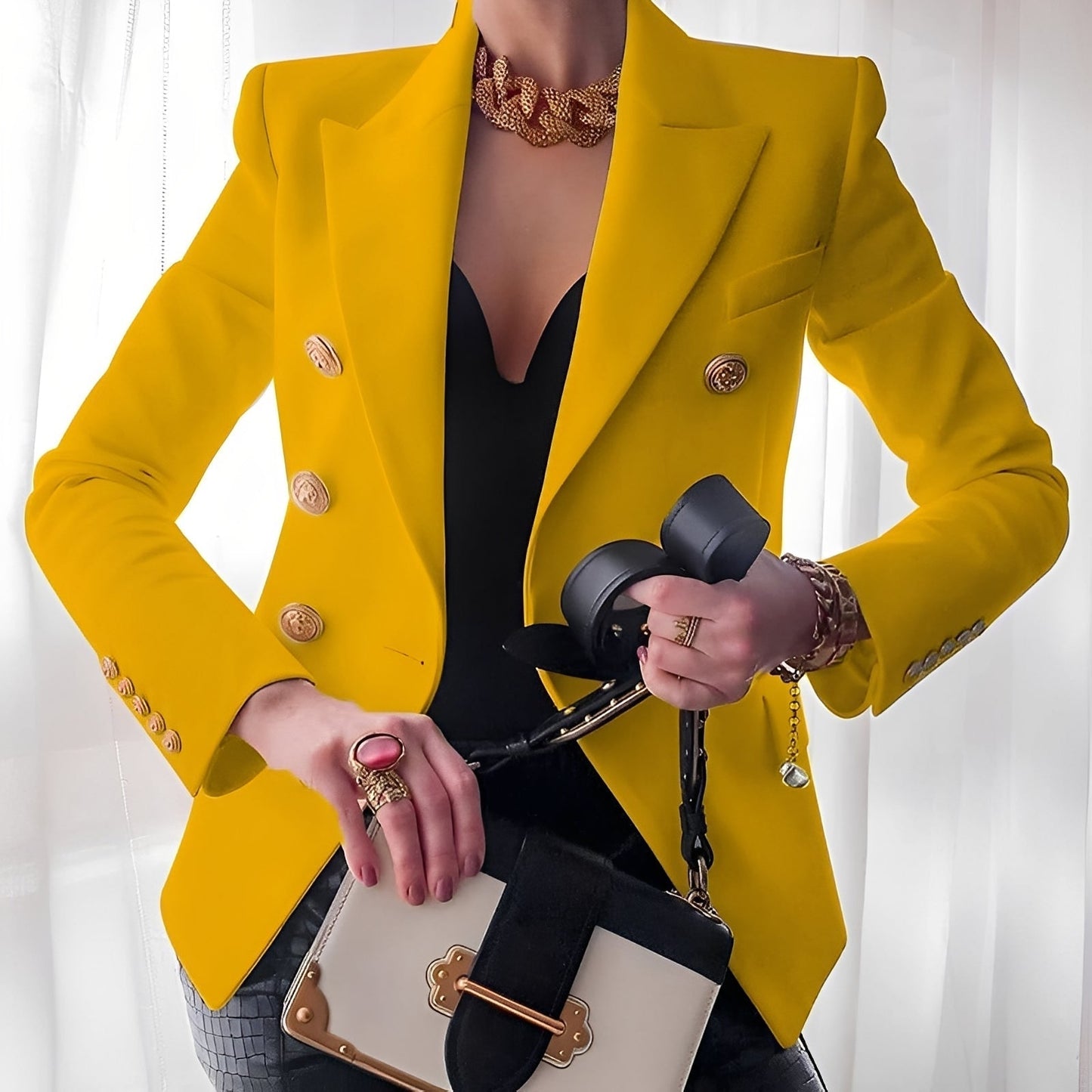 Blazer élégant pour femme avec boutons Design classique