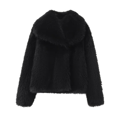 Manteau élégant pour femme en fausse fourrure au design luxueux