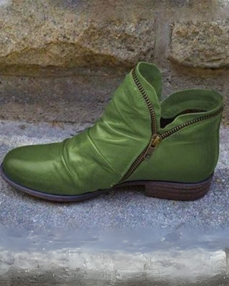 Bottes élégantes en cuir avec fermeture éclair