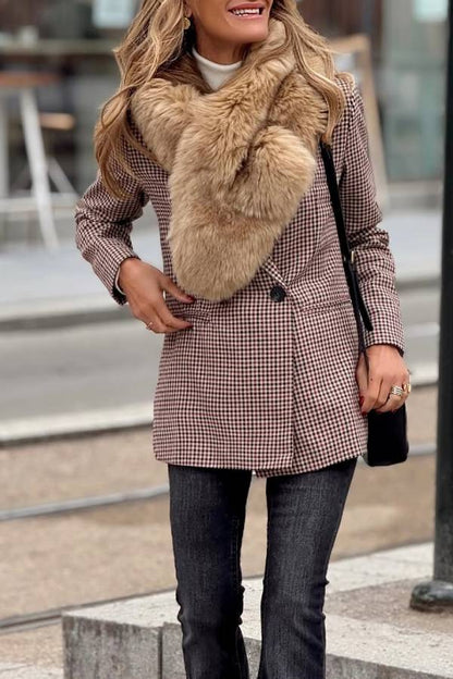 Veste à carreaux tendance femme