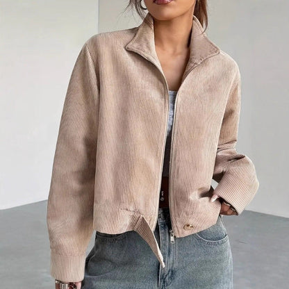 Veste courte en velours côtelé grande taille zippée