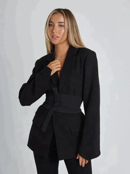 Blazer élégant avec détail ceinture