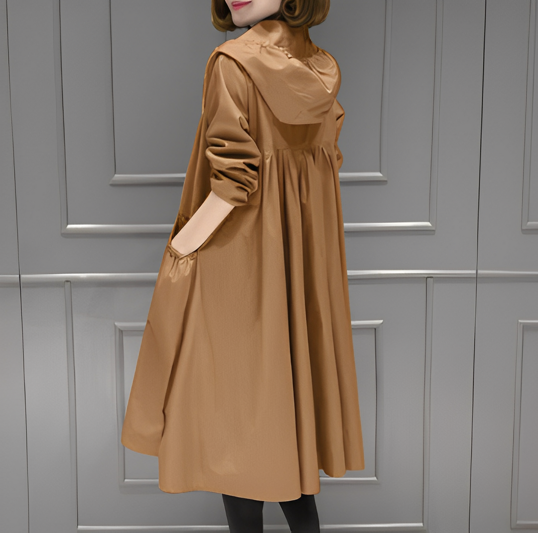 Imperméable femme élégant à capuche