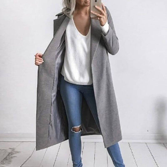Stilvolle Damenwinterjacke - IdealeKleiden