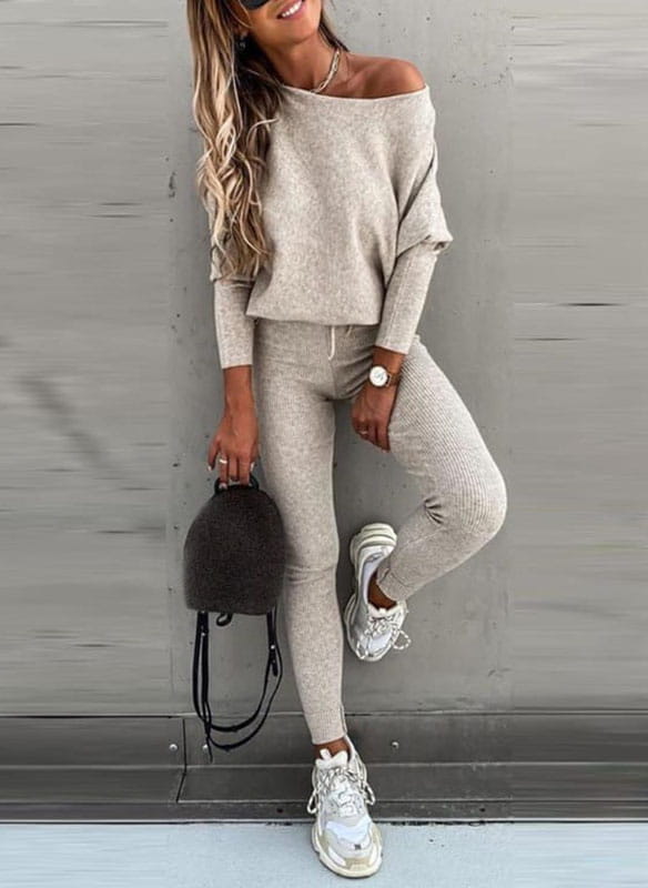 Weihnachtsoutfit | Off Shoulder Pullover Set Damen mit Leggings - IdealeKleiden