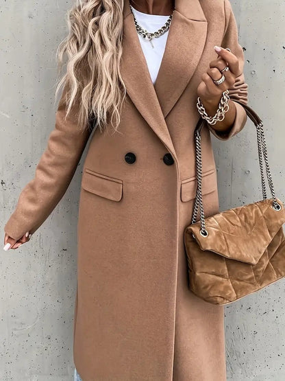 Longue veste d'hiver classique et intemporelle