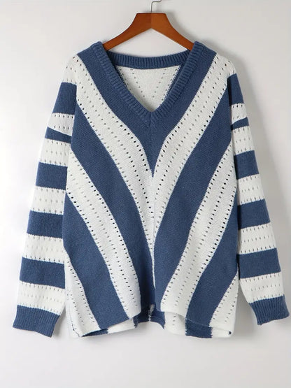 Pull rayé stylé col V femme