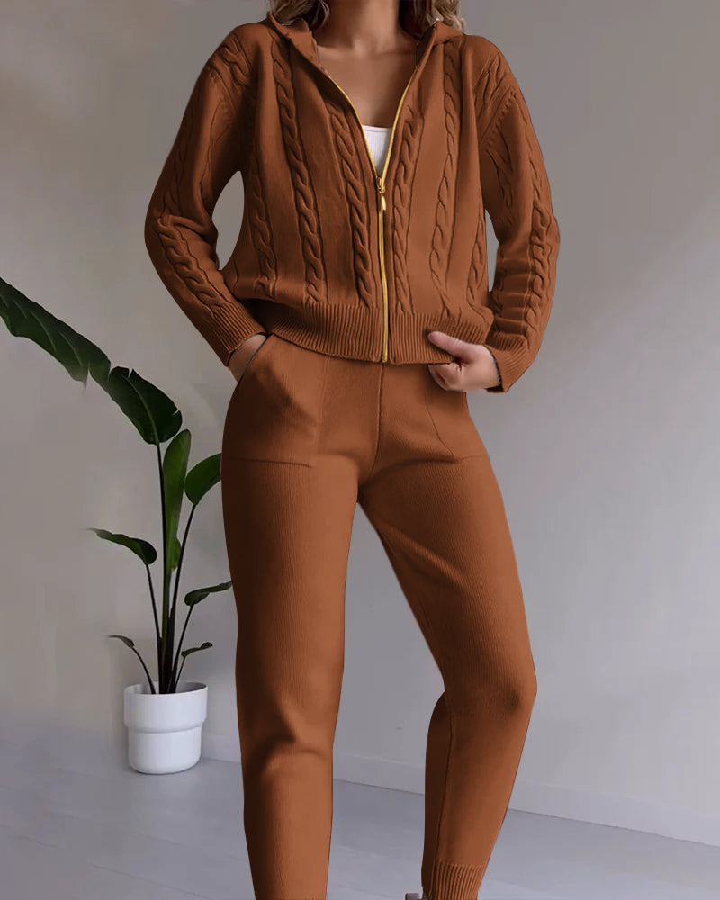 Ensemble cardigan tendance avec design torsadé