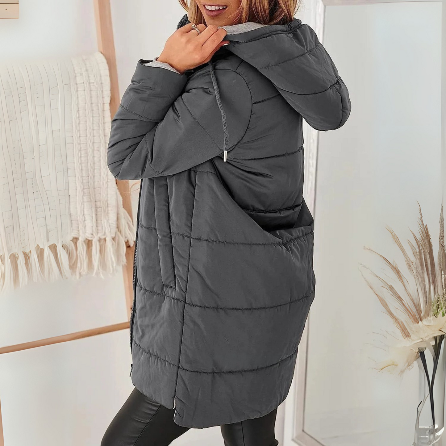 Veste d'hiver légère à capuche