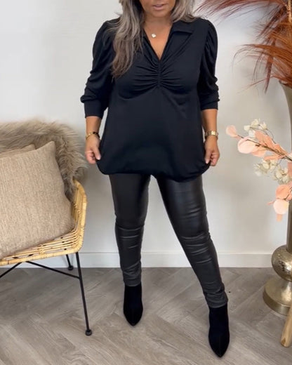 Robe élégante décolleté en V jupe plissée