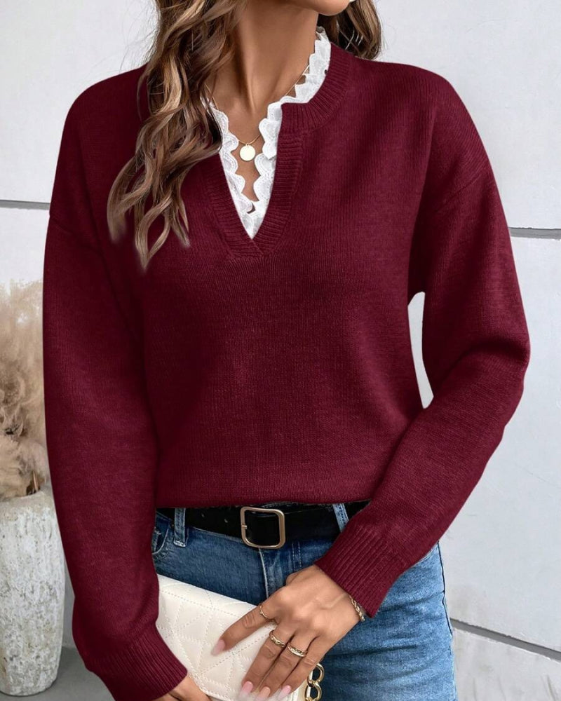 Robe en maille douce avec dentelle délicate