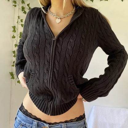 Sweat à capuche douillet avec boutons