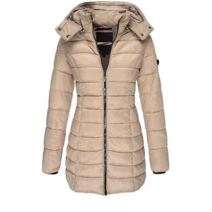 Doudoune stylée ajustée à capuche