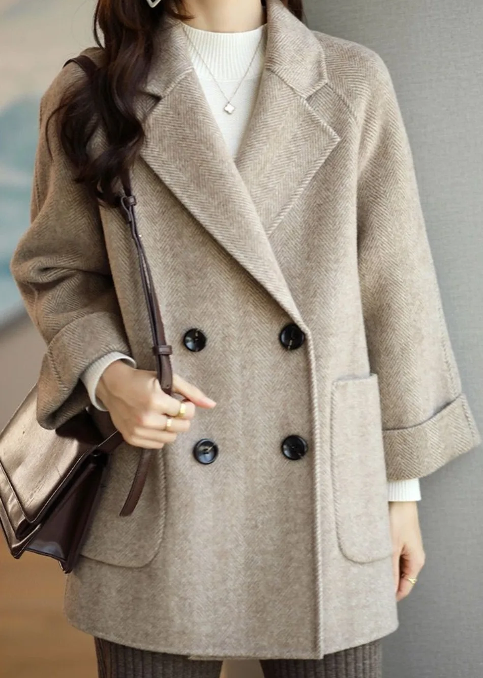 Élégant trench-coat femme en laine mélangée à double boutonnage