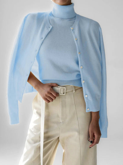 Ensemble tricoté femme : cardigan et pull chauds