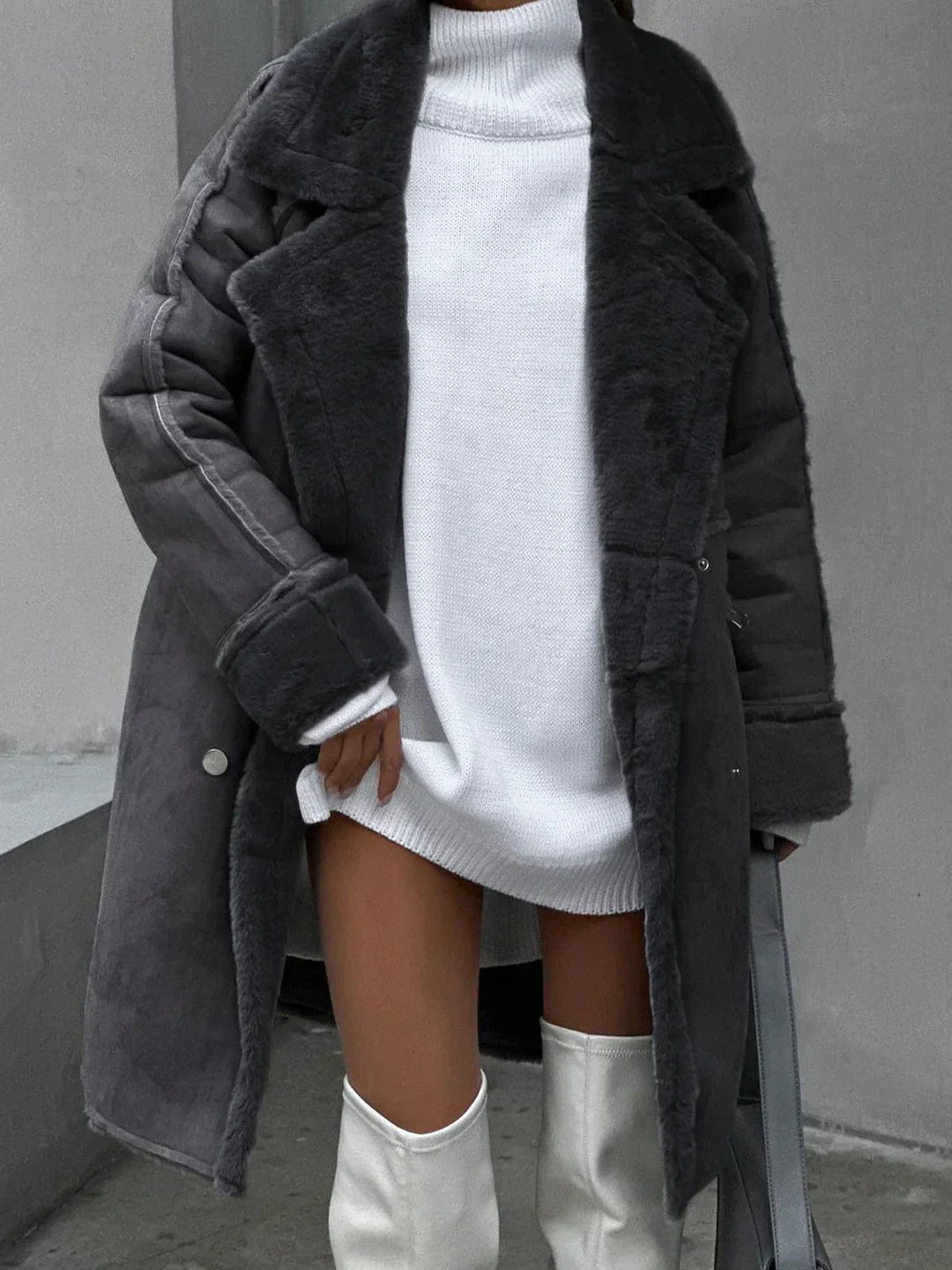 Manteau en fausse fourrure long élégant