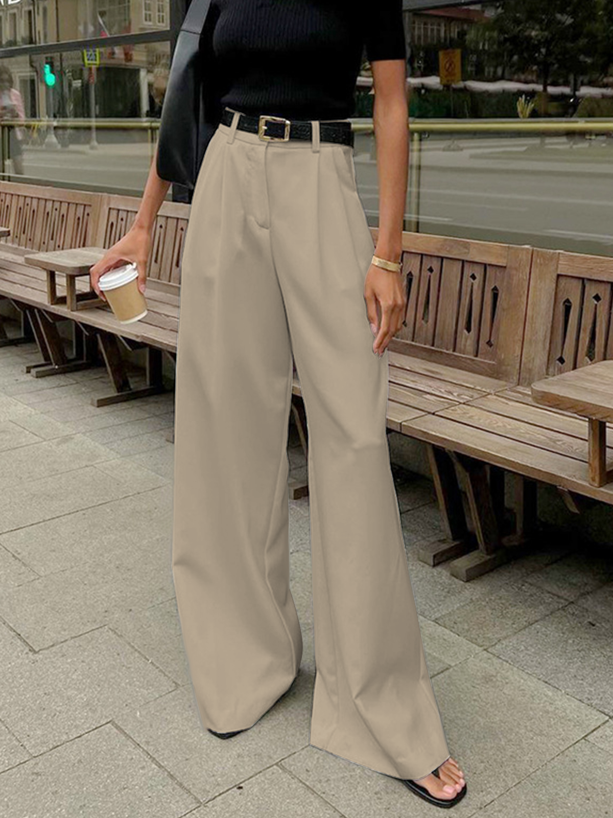 Pantalon plissé ample pour femme avec ceinture élégant