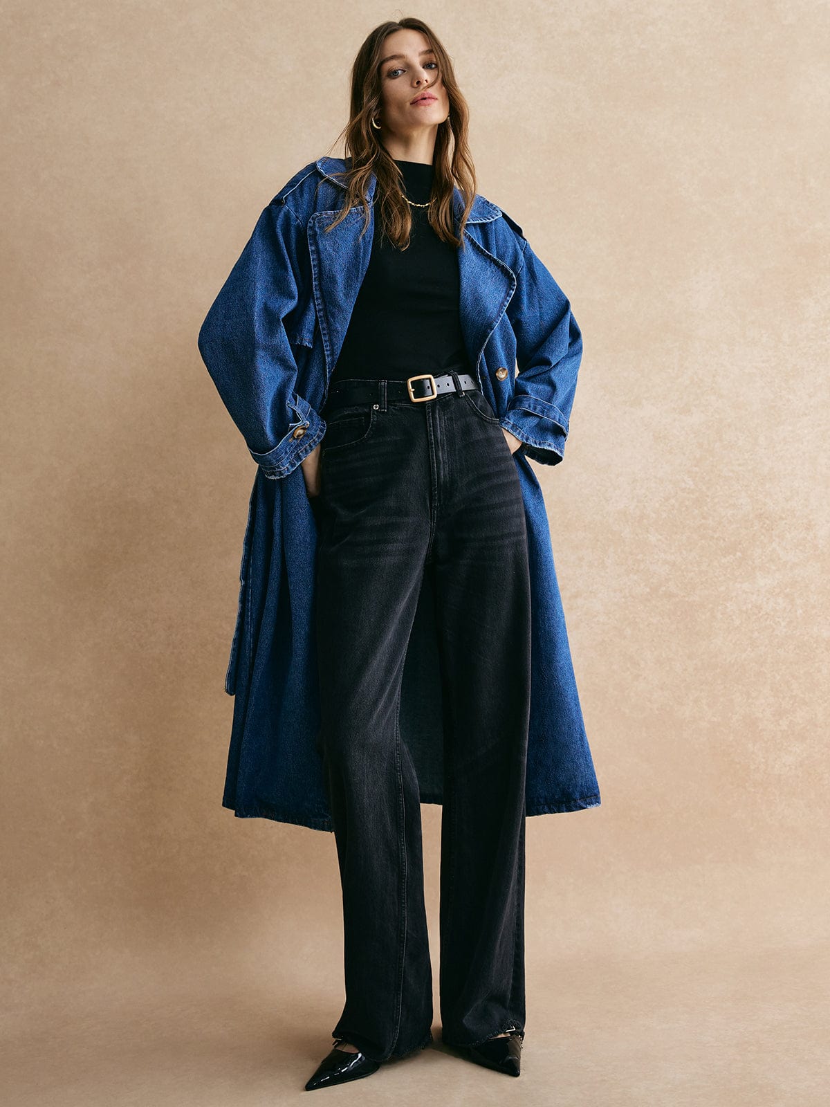 Grand trench-coat en jean, style décontracté moderne