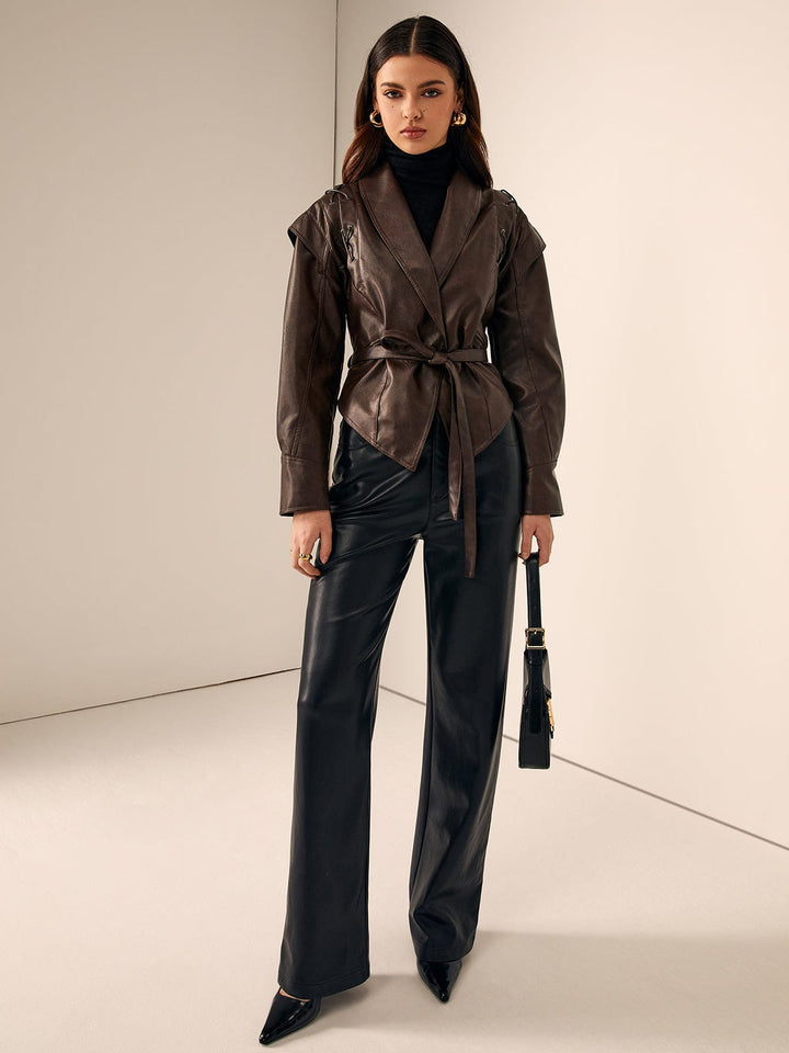 Belle veste en cuir pour femme coupe slim