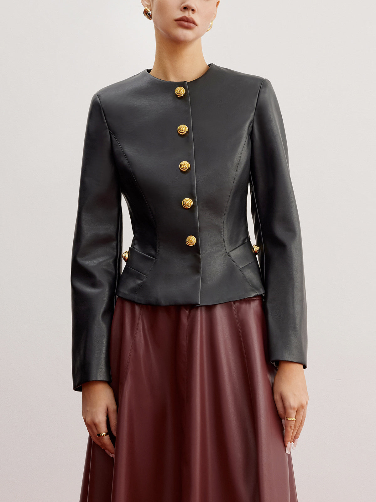 Blouson en cuir femme coupe cintrée