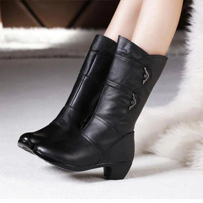 Bottes élégantes pour femme en cuir noir Elegance