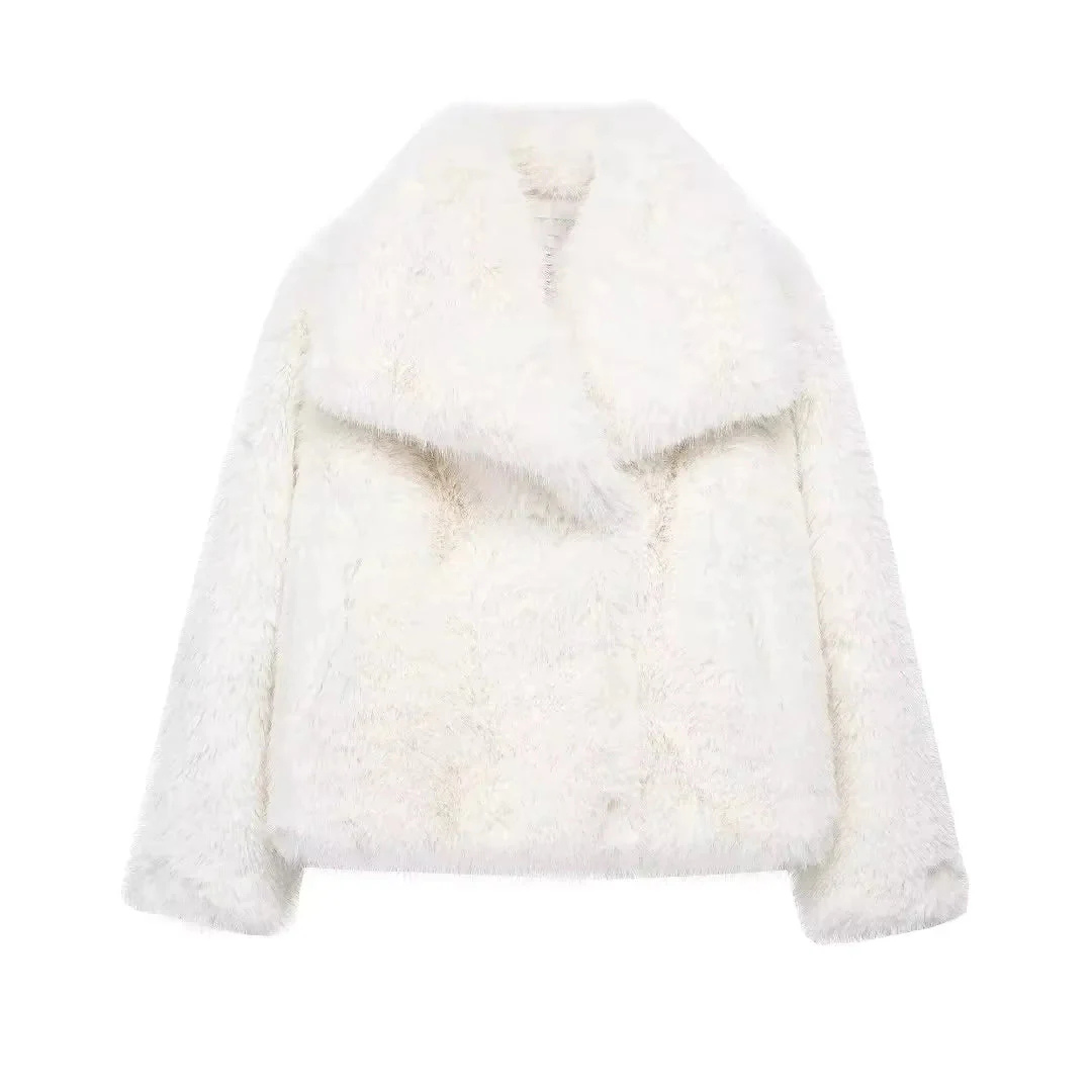 Élégante veste pour femme en fausse fourrure