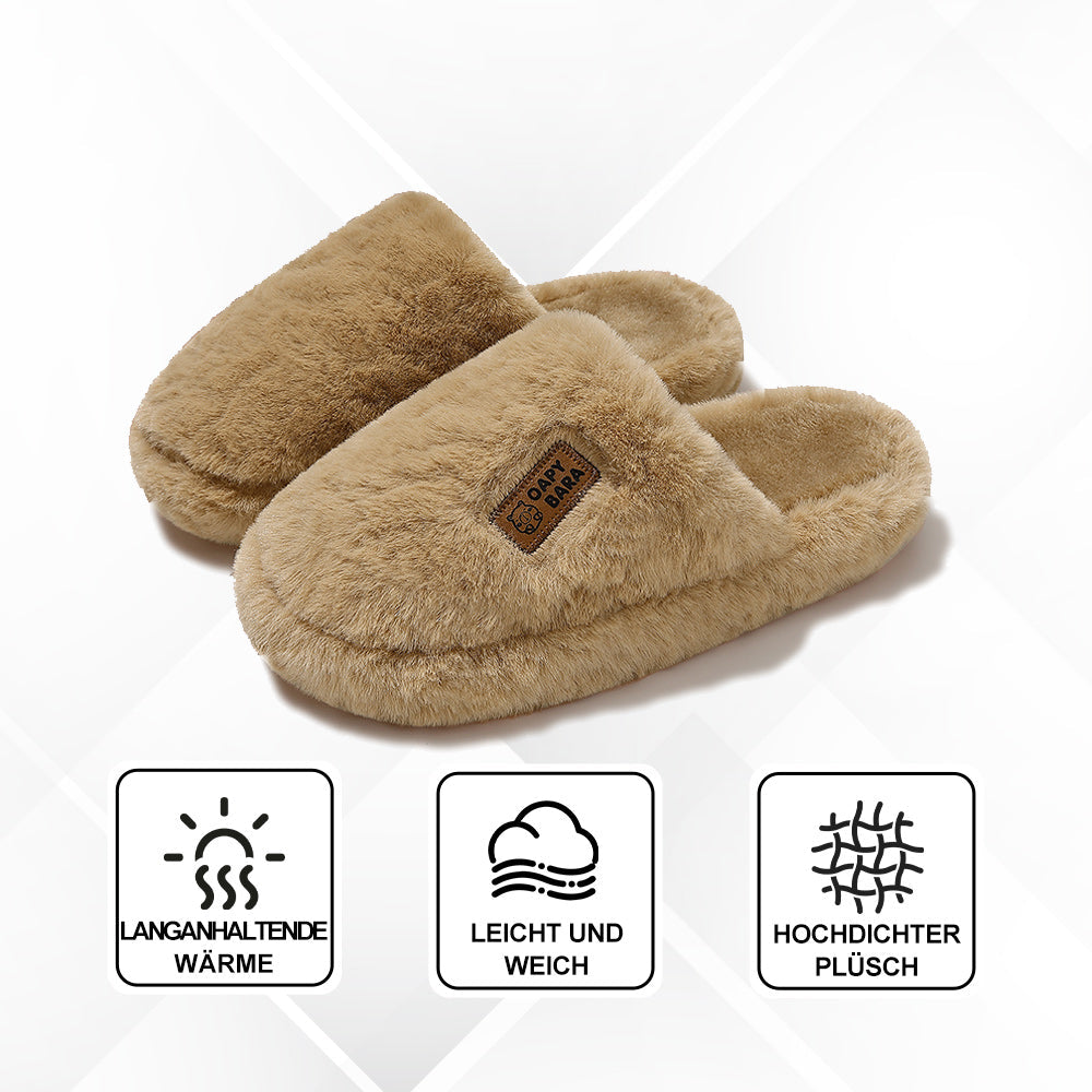 Chaussons doux en peluche avec semelle antidérapante