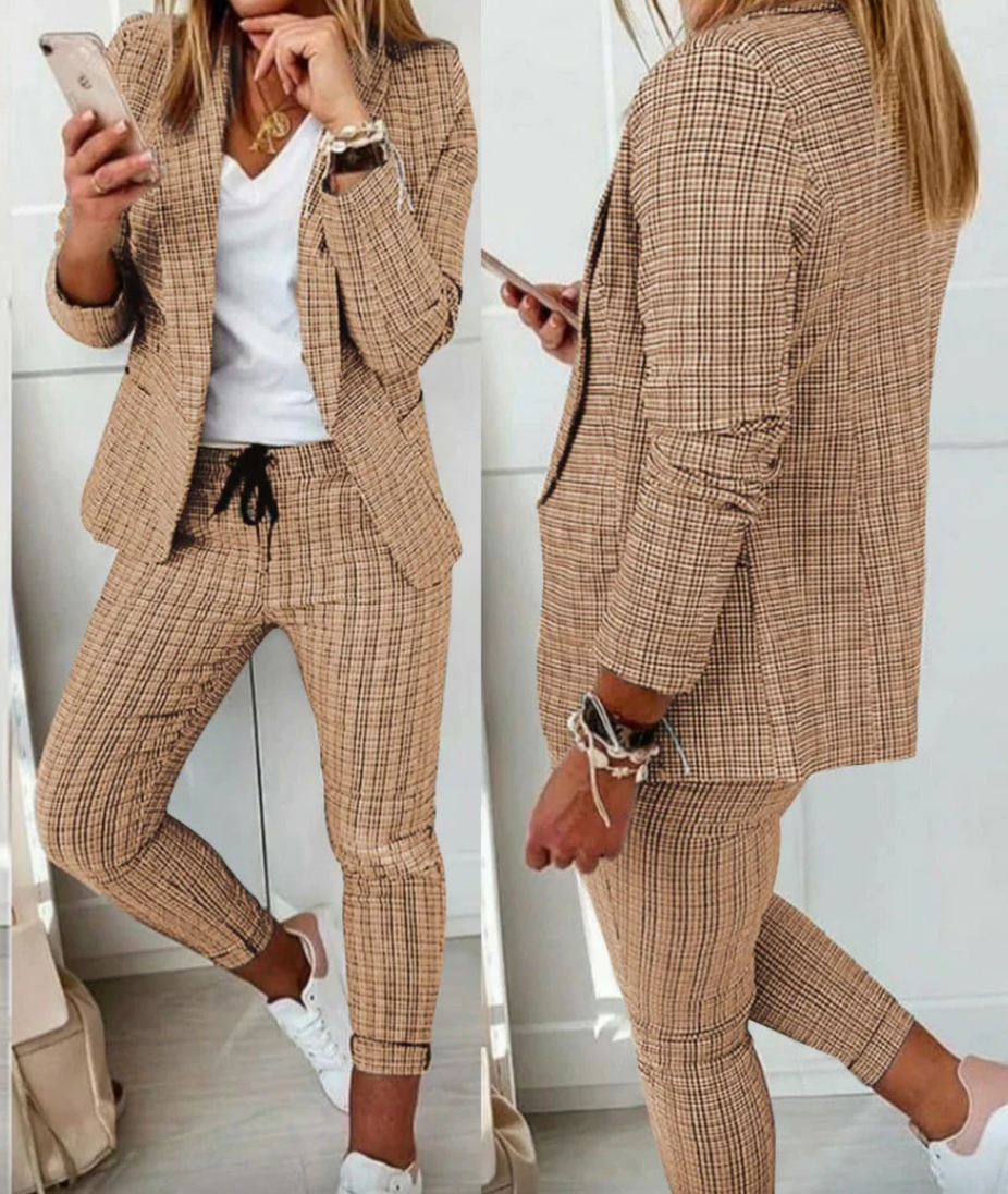 Monica - Stilvoller Business-Anzug für Damen - IdealeKleiden