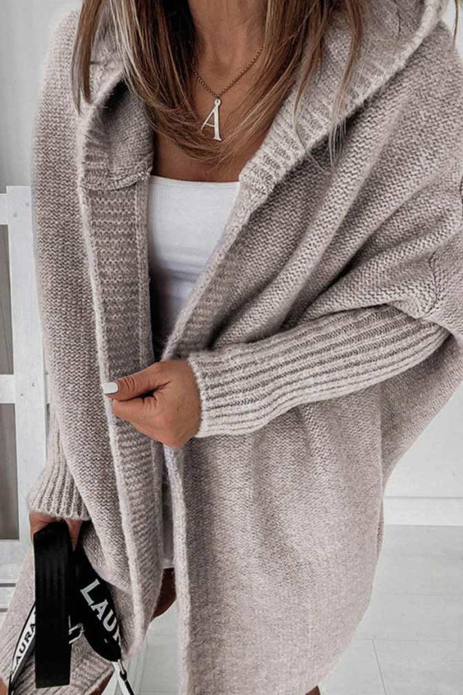 Gilet d'automne en tricot avec capuche pour femme