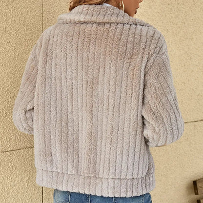 Stylische Plüschjacke Luxus Fleece Damen - IdealeKleiden