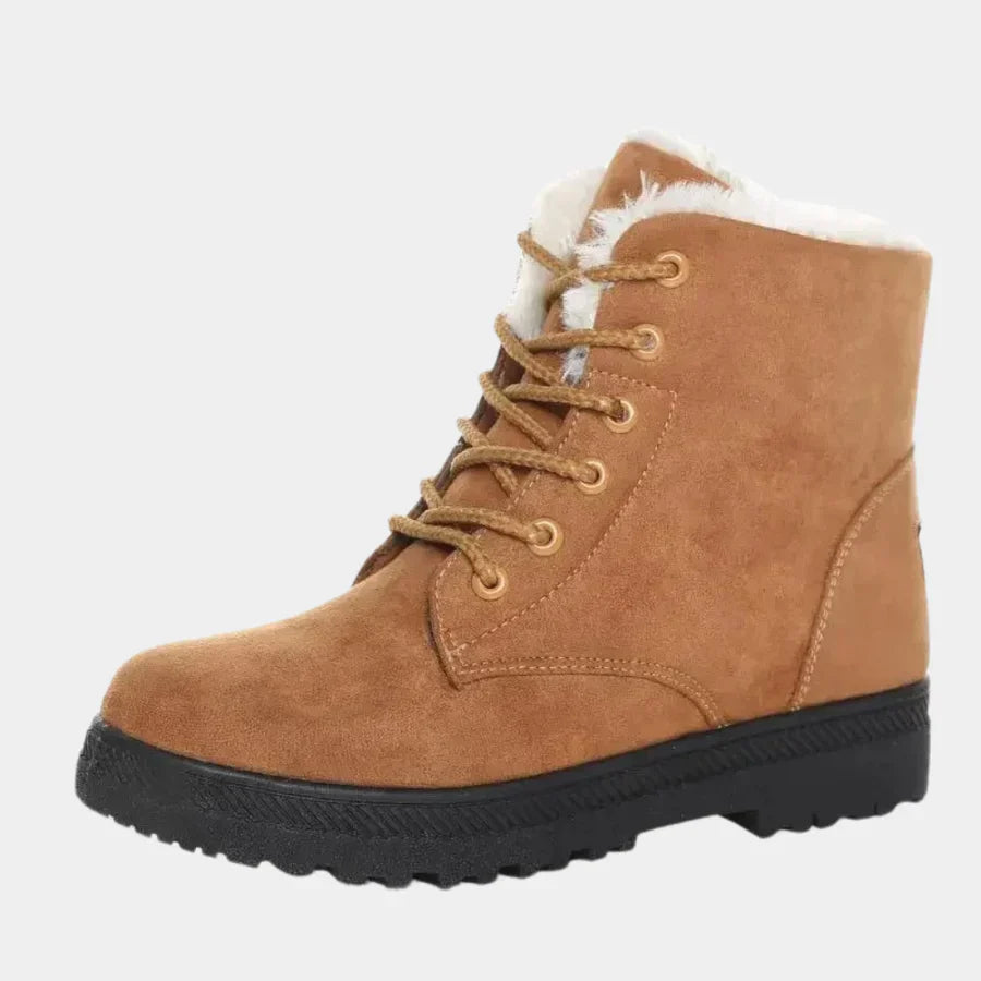 Bottes élégantes pour femmes au design sobre et élégant