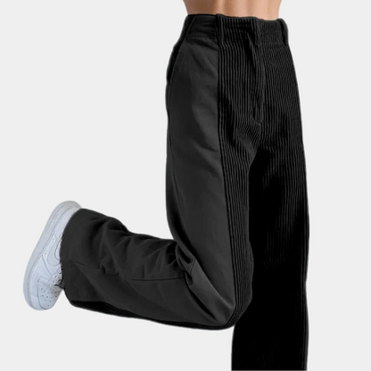 Pantalon élégant pour femmes, design de luxe