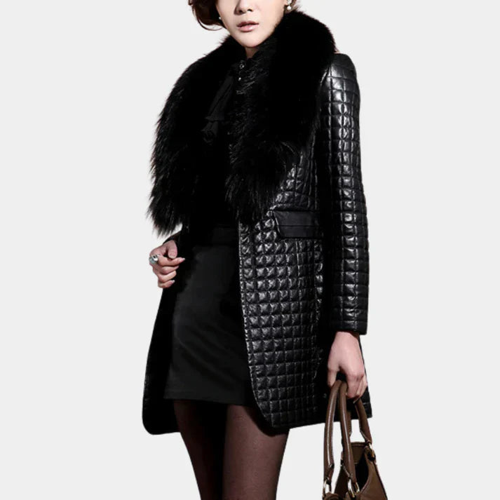 Manteau long élégant peint à la main