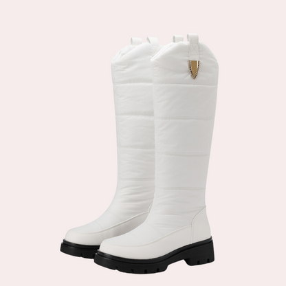 Bottes mi-hautes femme élégantes et étroites