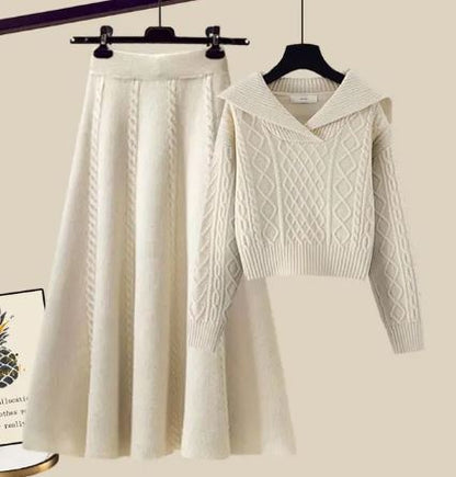 Ensemble deux pièces : Pull en maille et mini-jupe