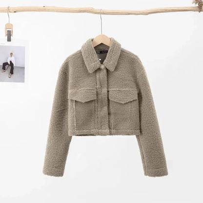 Veste courte stylée, chaude et confortable