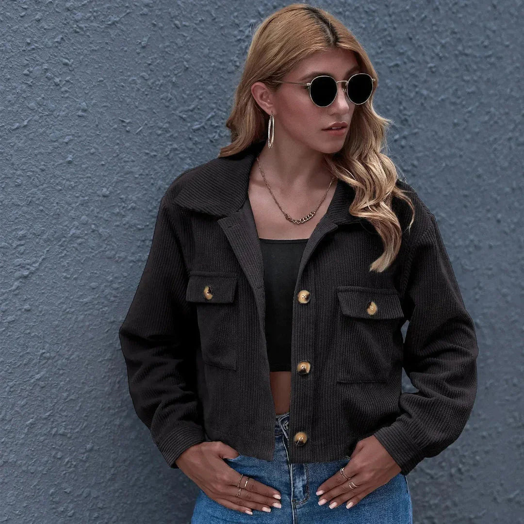 Veste courte en velours côtelé stylée avec col